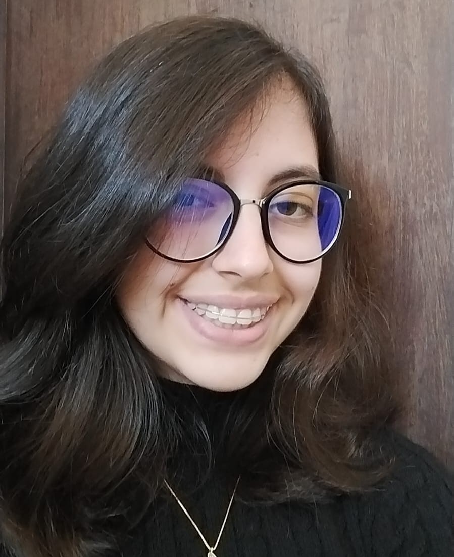 Ana Luiza Pultrin Moretto